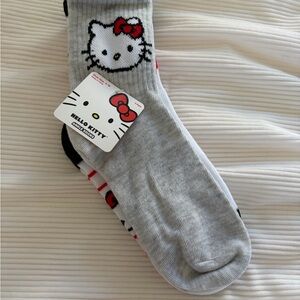 Hello Kitty Socks 3 pairs NTW size 4-10